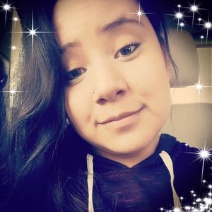 Meet your Posher, Marisa